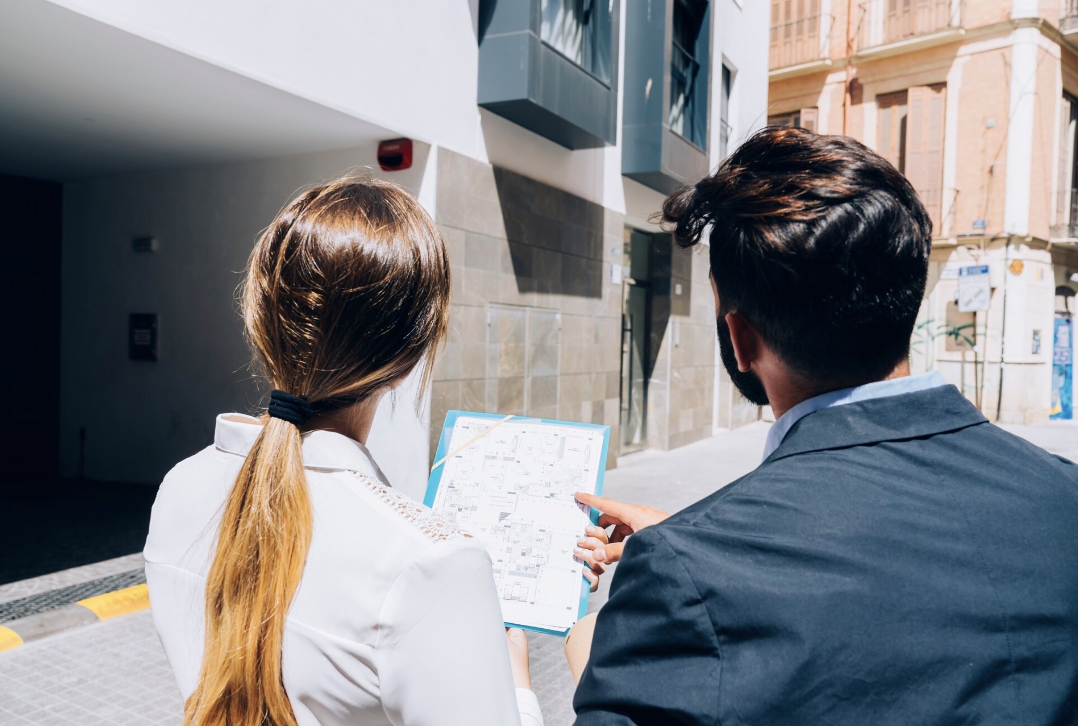 Compravendita Immobiliare e Relazione di Regolarità Edilizia (RRE) Milano